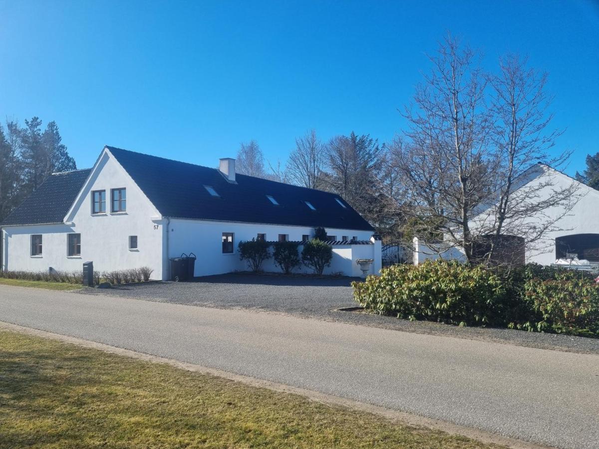 Elling Bed & Breakfast Frederikshavn Esterno foto
